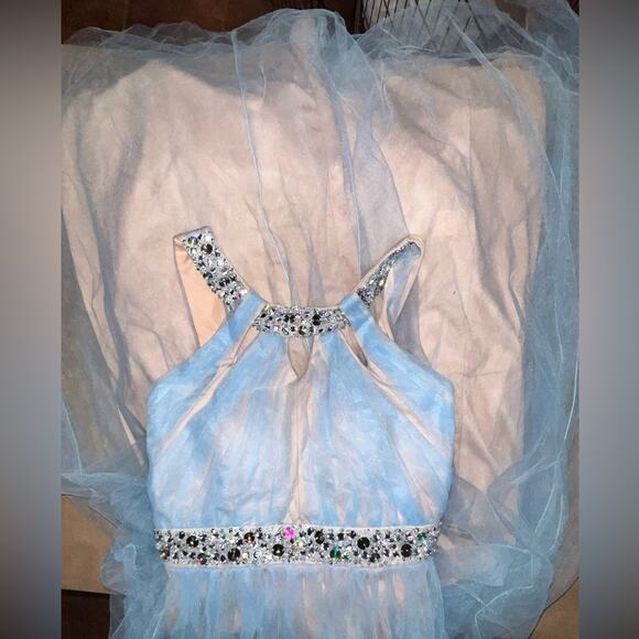 City Triangles Dress beaded cutout halter dress tulle baby blue nude size 5 - Picture 11 of 11